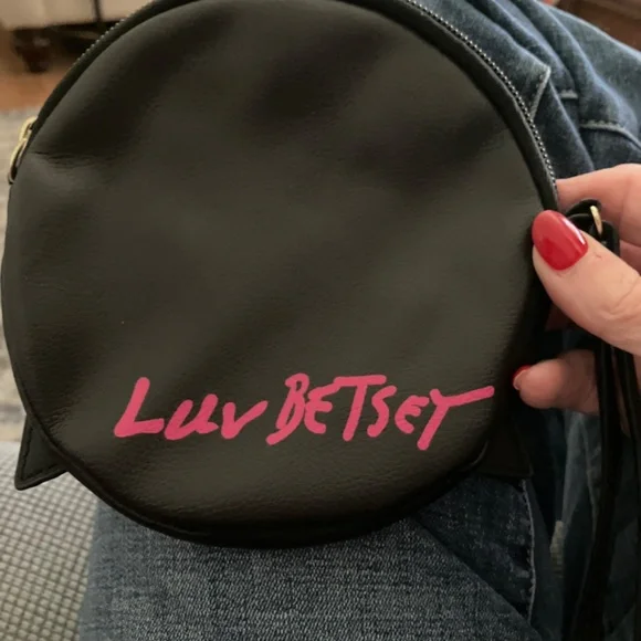 Luv Betsey Owl Wristlet - Picture 2 of 3